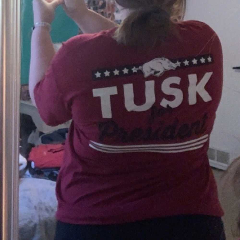 Arkansas Razorback T-shirt - Picture 2 of 5